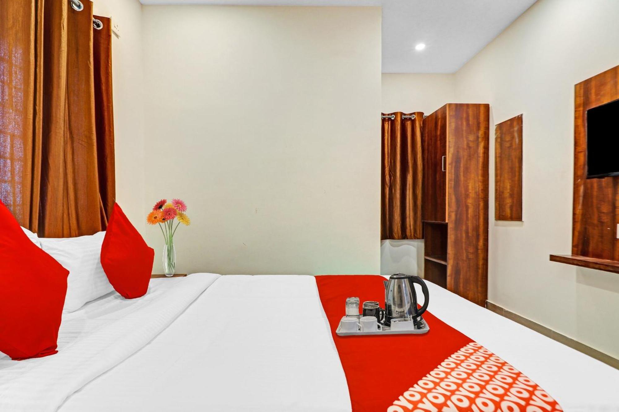 Hotel O Night Eye 海得拉巴 外观 照片
